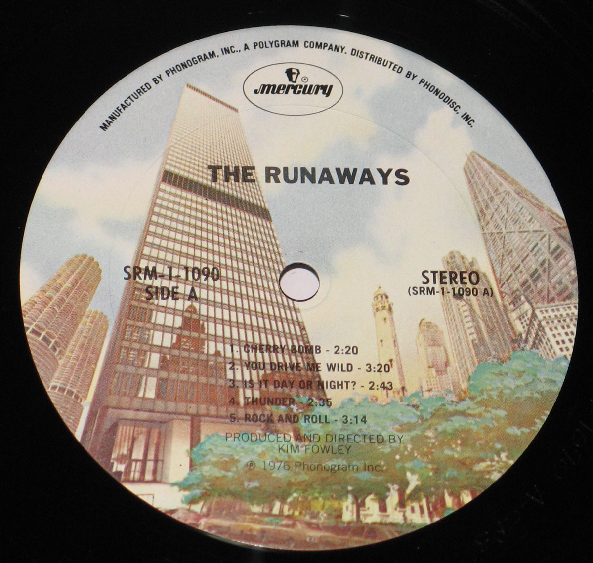 High Resolution Photo #6 RUNAWAYS The Runaways Self-titled Vinyl Record